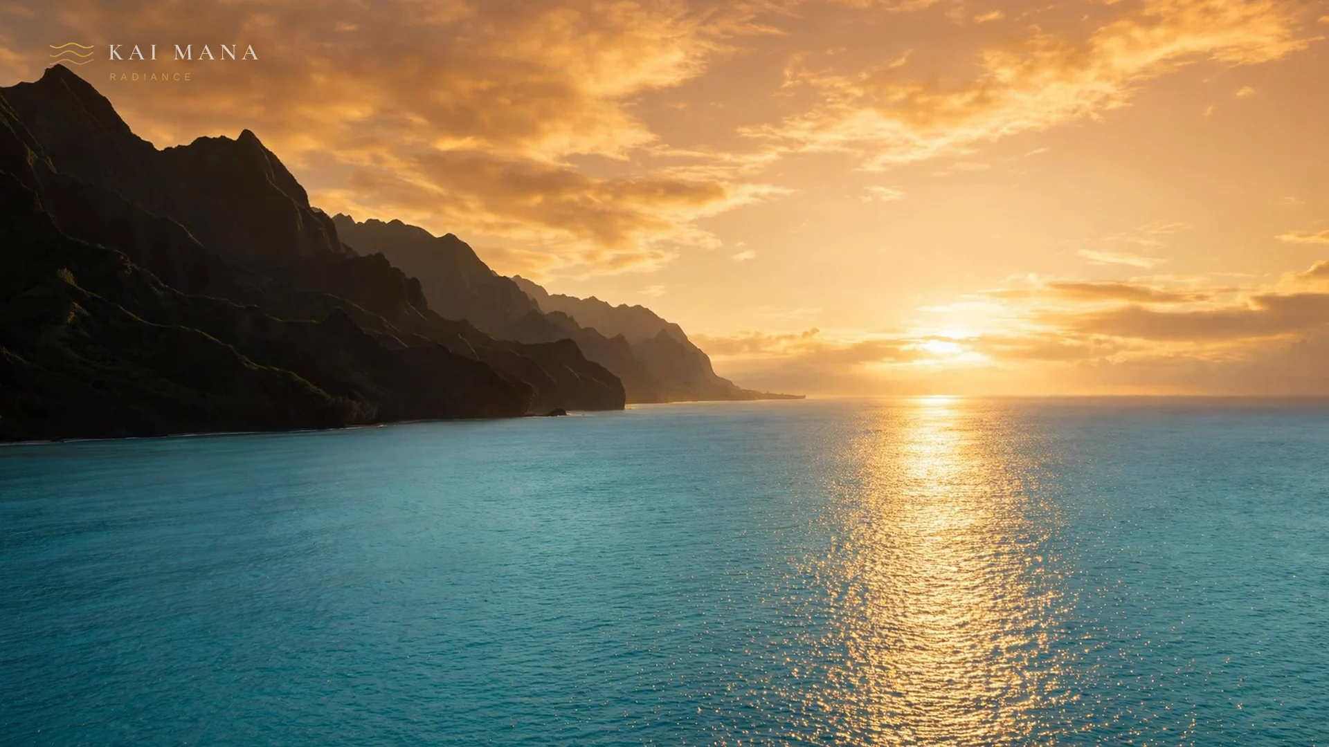 Last light over the ocean at the waterline